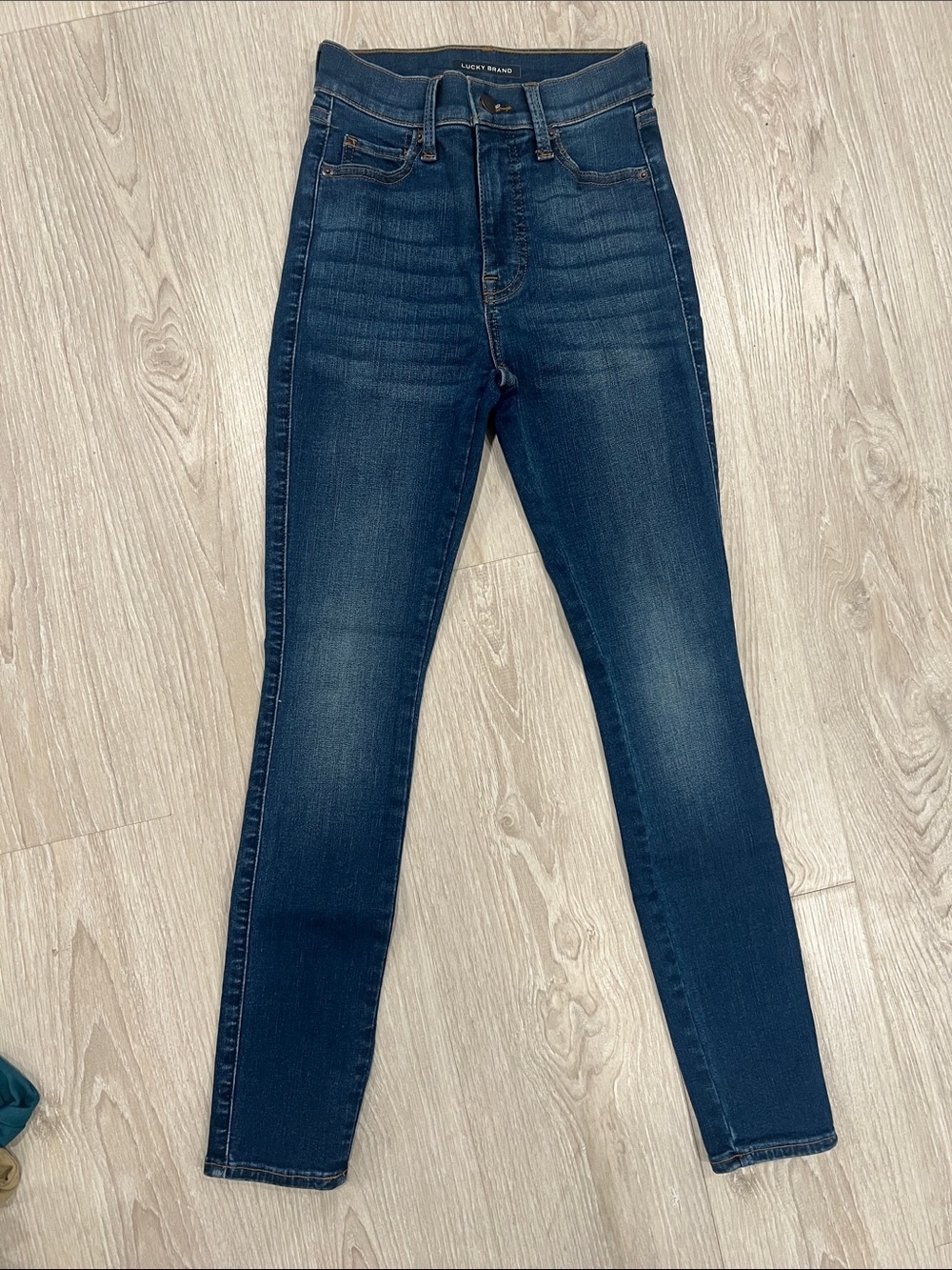 Lucky Brand Indigo High-Rise Skinny Jeans